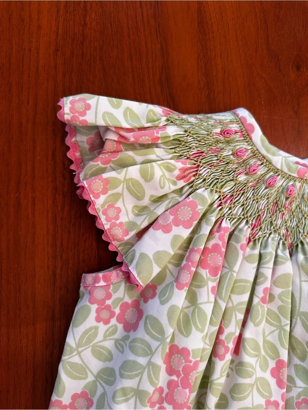 Shrimp and Grits Pink Floral Smocked Flutter-Sleeve Bishop Dress size 2T